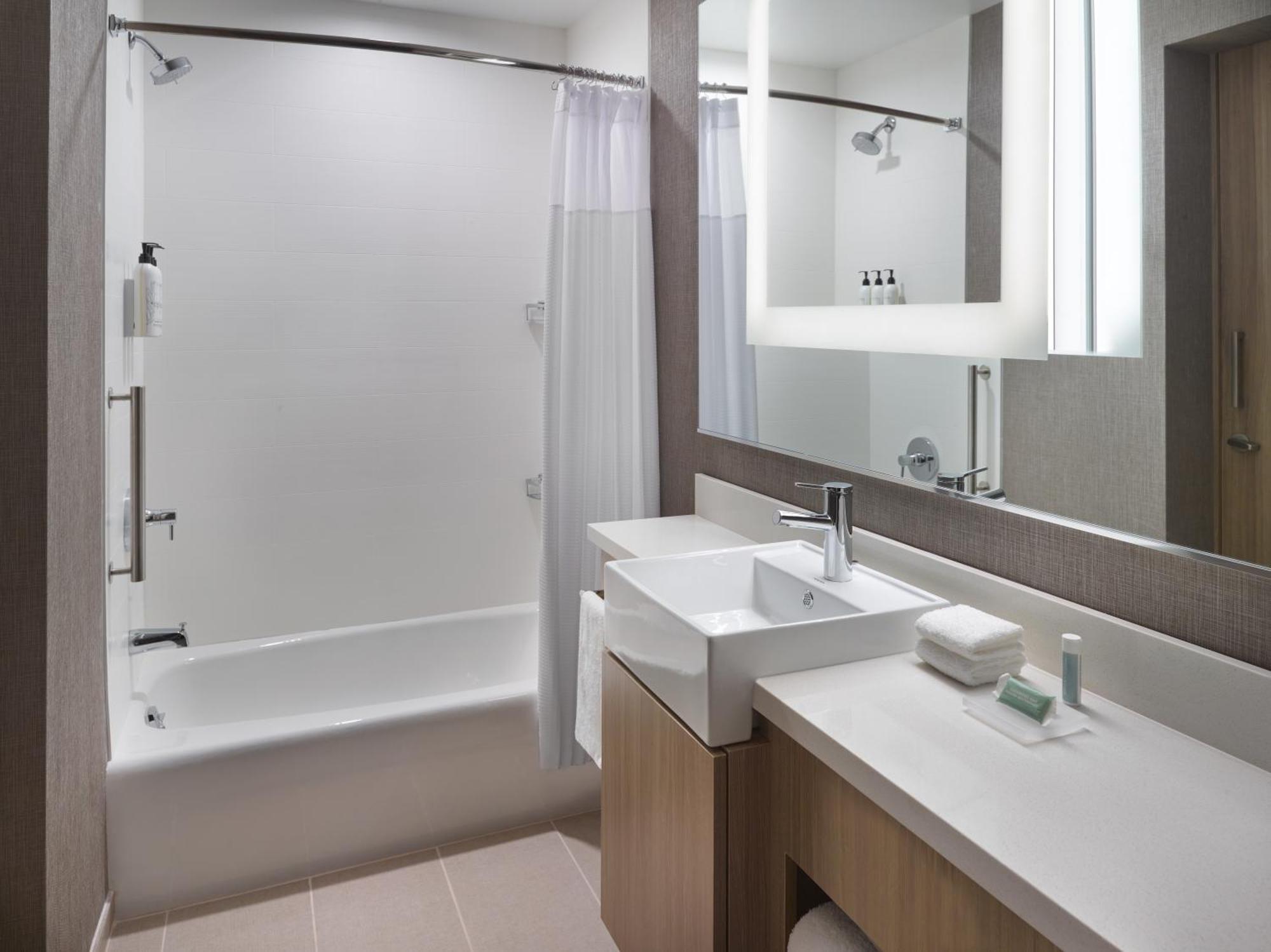 Springhill Suites By Marriott Franklin Mint Bilik gambar
